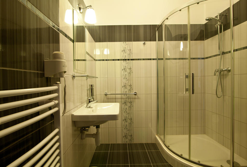 Penzion Reichova Vila Valašské Meziříčí Extérieur photo