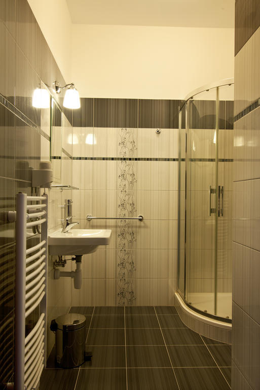 Penzion Reichova Vila Valašské Meziříčí Extérieur photo