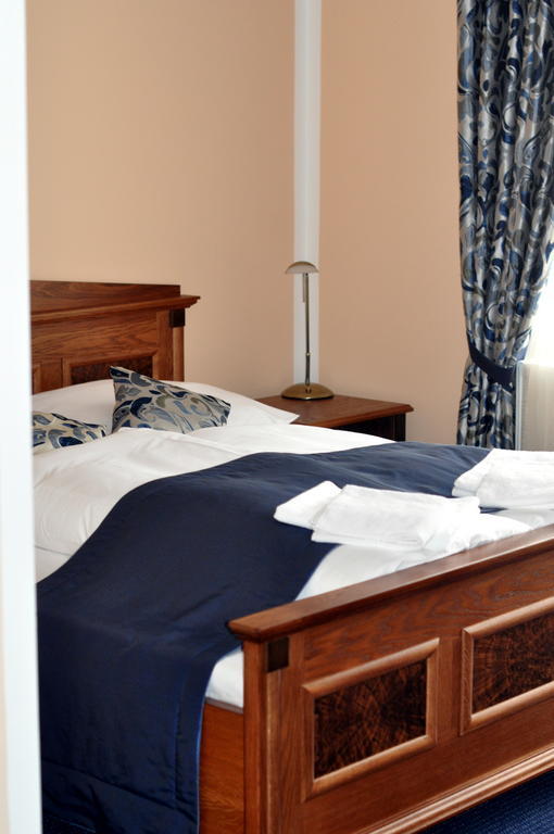 Penzion Reichova Vila Valašské Meziříčí Extérieur photo
