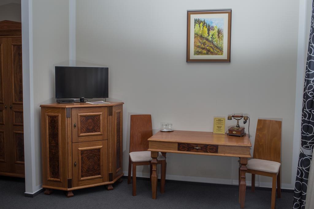 Penzion Reichova Vila Valašské Meziříčí Extérieur photo
