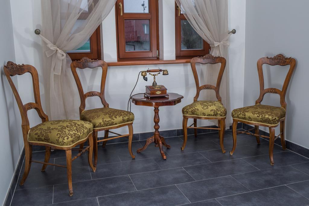 Penzion Reichova Vila Valašské Meziříčí Extérieur photo